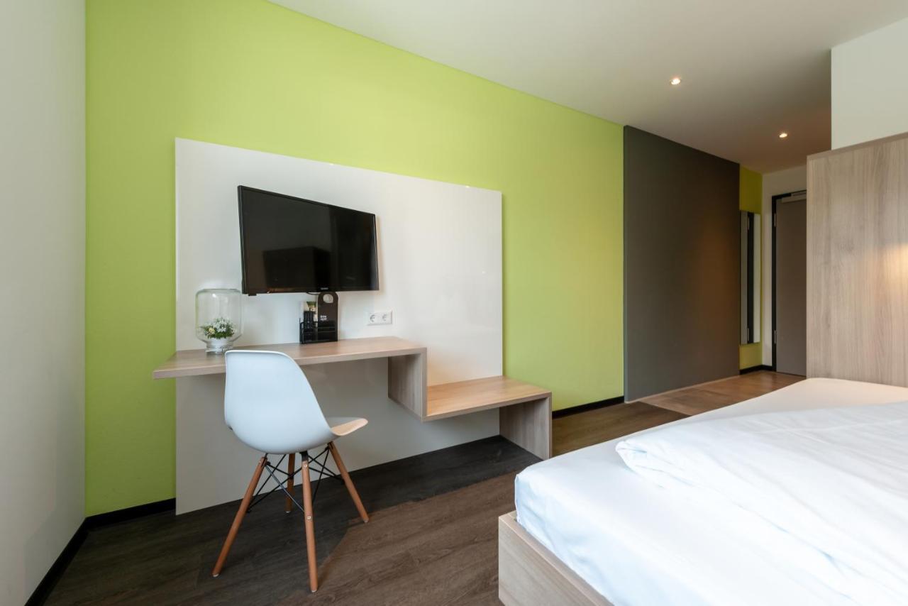 A2 Hotels Denkendorf - Airport & Messe Exterior foto
